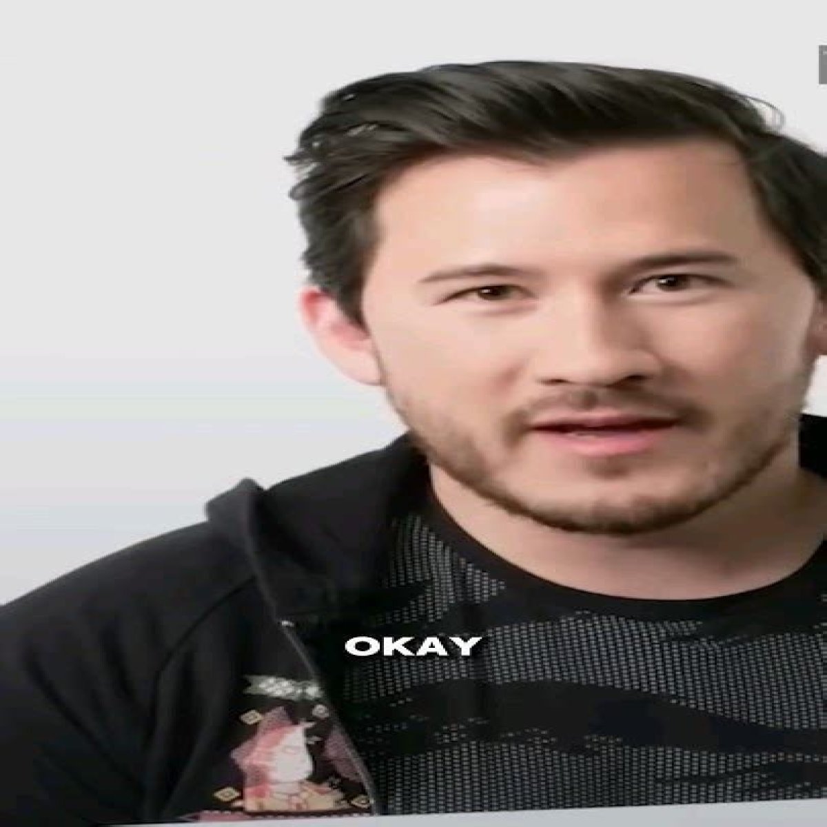 HTML